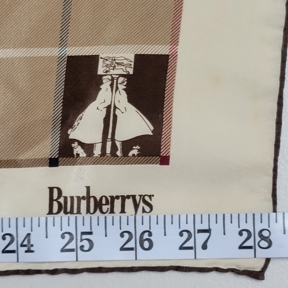 Vintage Burberrys Silk Scarf. - Picture 11 of 14